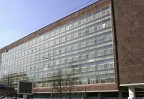 Средняя зарплата чиновников в России превысила 35 тысяч рублей