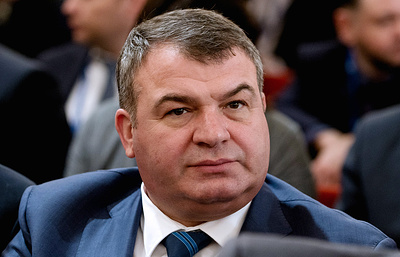 Сердюков стал председателем 2-х комитетов в входящей в «Ростех» компании Сердюков стал председателем 2-х комитетов в входящей в «Ростех» компании
