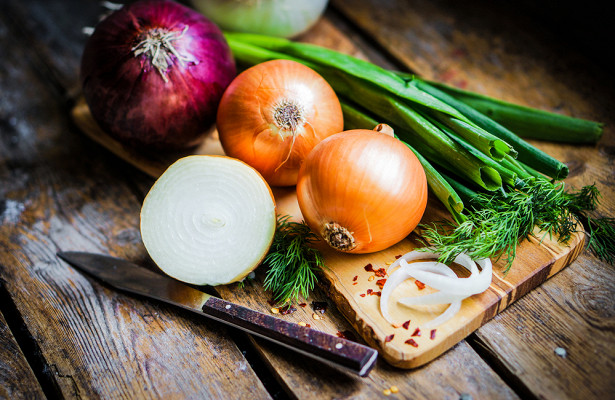 Для сердца и глаз: медики объяснили, почему репчатый лук —"суперпродукт"