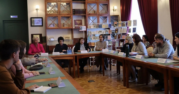 В Вологде состоялся круглый стол к 100-летию поэта Сергея Викулова