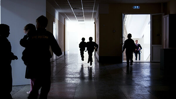 Подростки спасли школьницу от суицида