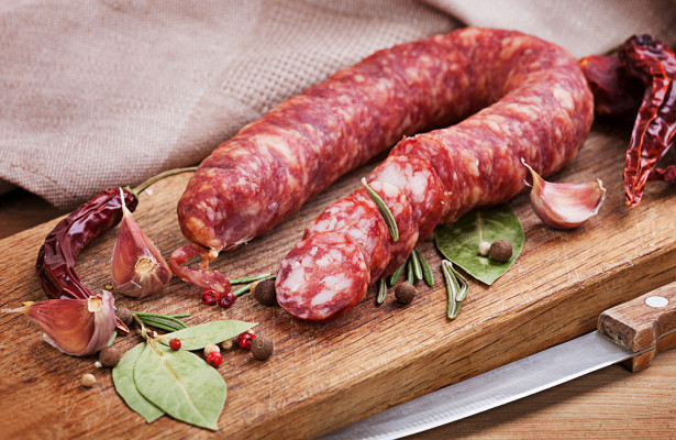 Как колбаса влияет на организм, и правда ли она так вредна