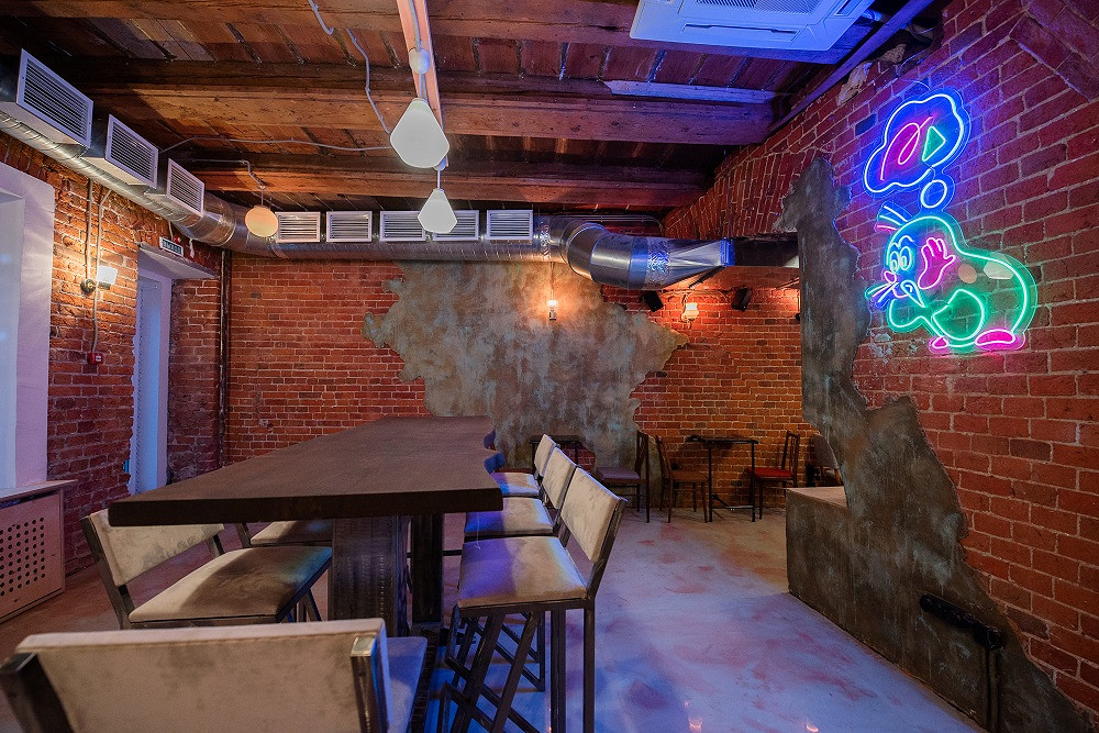 The 50 Best Bars In North America In 2025, According To Experts