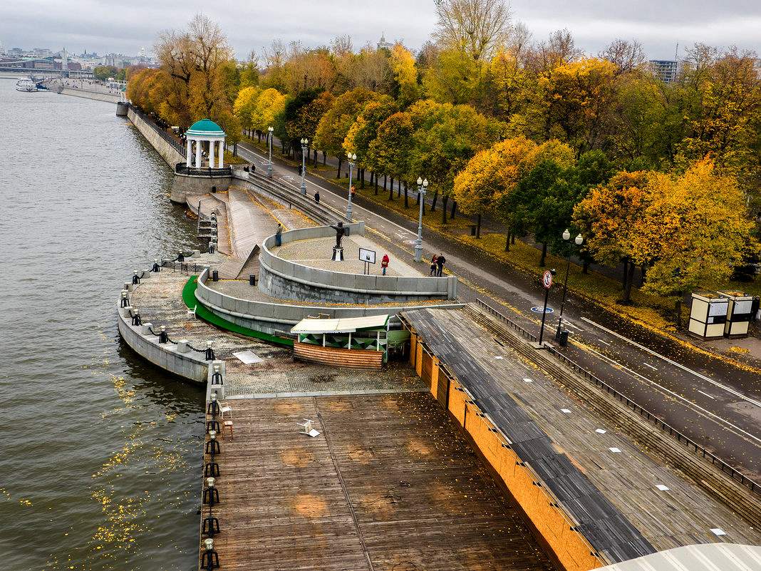 Набережные г москва