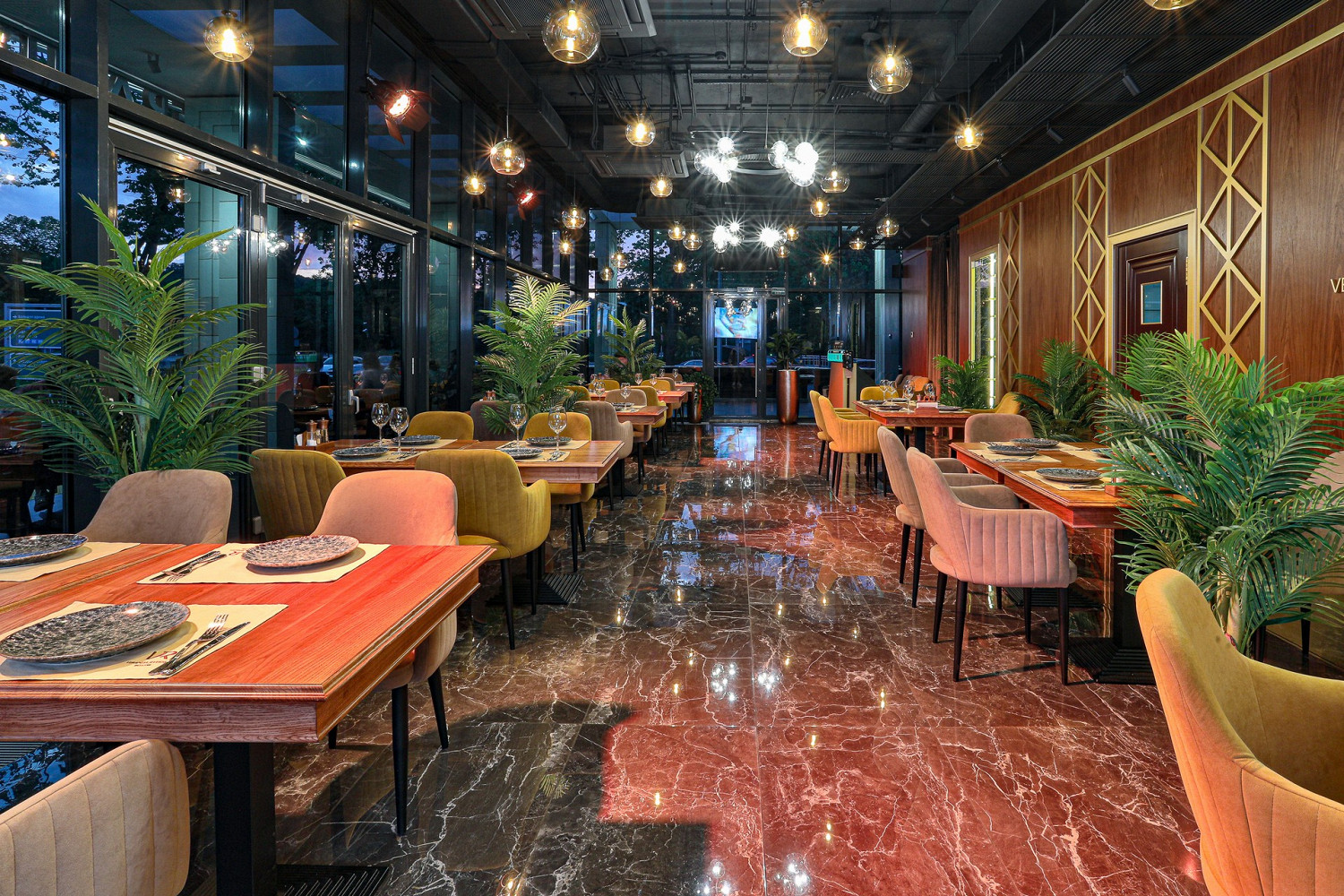 Фото ресторана от Афиши — Veranda Riverside