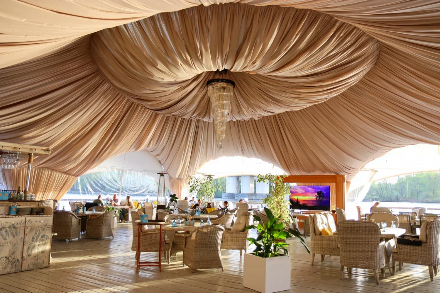 Фото ресторана от Афиши — River Club Moscow