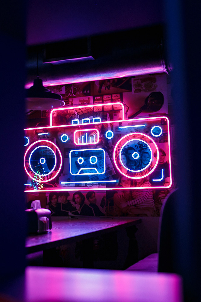 Бар Руки вверх! у метро Красный проспект в Новосибирске: фото, отзывы ...