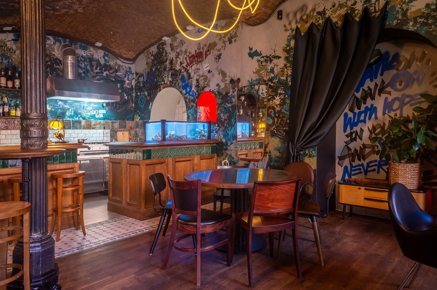 Фото ресторана от Афиши — Oy! Bar & Oysters