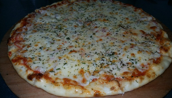 Aira Pizza