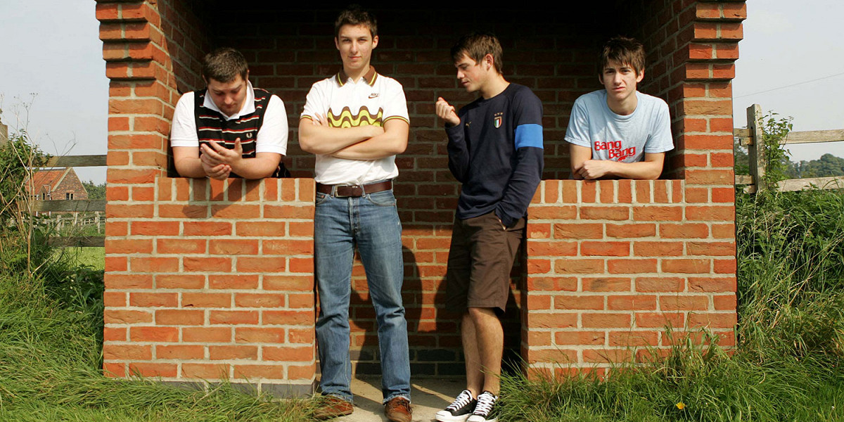 Дебютнику Arctic Monkeys — 15 лет. Вот история альбома