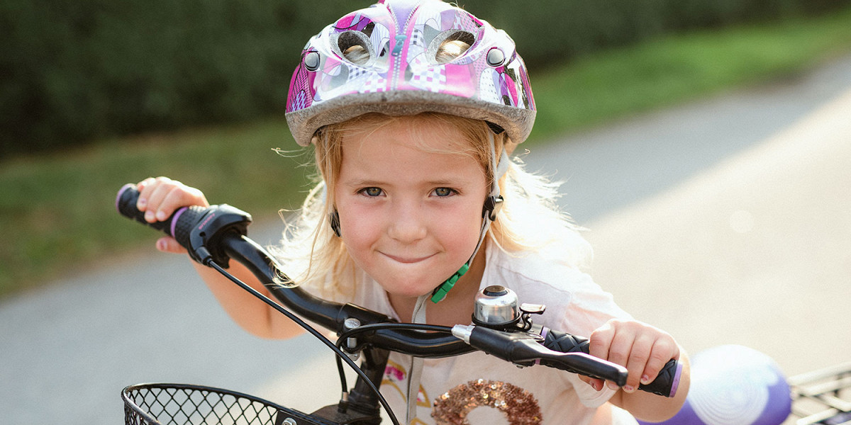 Первый велосипед: как его выбрать и научить ребенка кататься? Спросили у экспертов