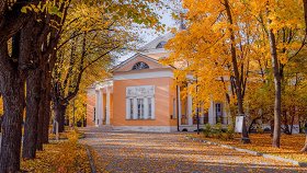Три века русской парфюмерии