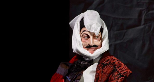 Крутые театральные маски: 10 спектаклей для детей и подростков