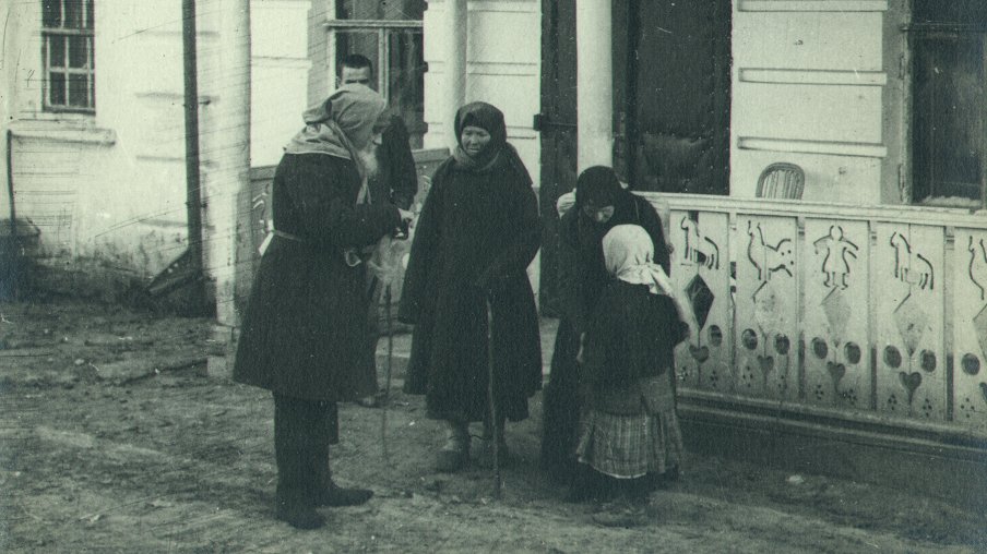 Толстой о людях. Люди о Толстом Толстой о людях. Люди о Толстом – афиша