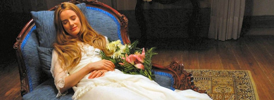 Кино: «Странная история Анхелики» Кино: «Странная история Анхелики»