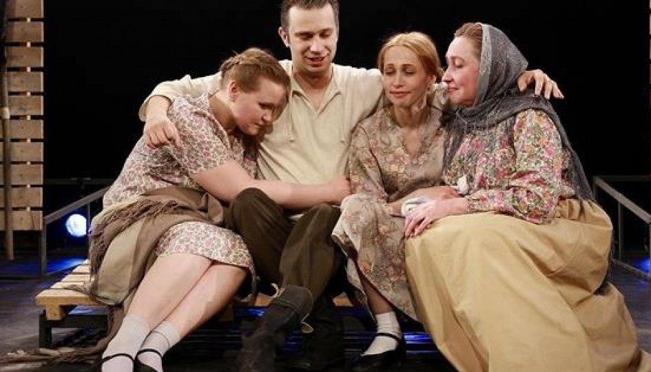 Театр: Саня, Ваня, с ними Римас Театр: Саня, Ваня, с ними Римас