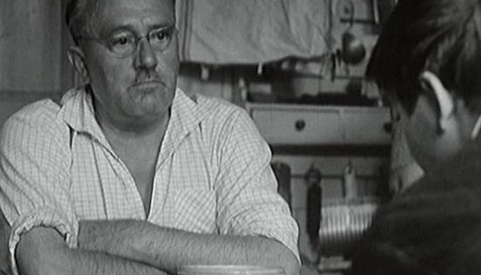 Кино: «Черный Петр» Кино: «Черный Петр»