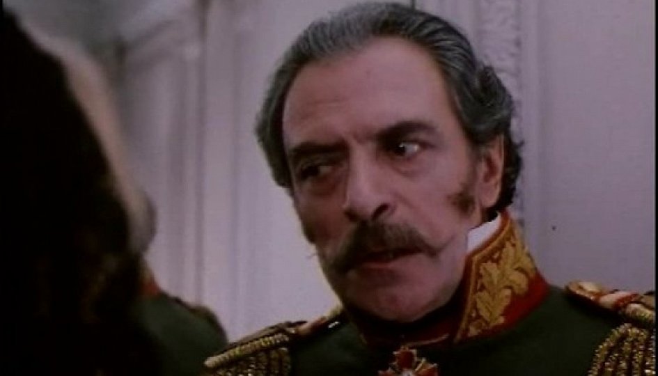 Александр Лазарев