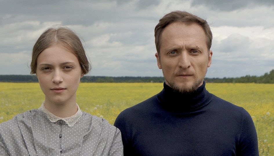Кино: «Слоны могут играть в футбол» Кино: «Слоны могут играть в футбол»