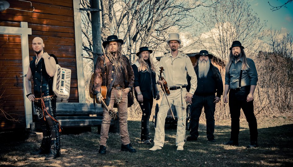 Концерты: Korpiklaani Концерты: Korpiklaani