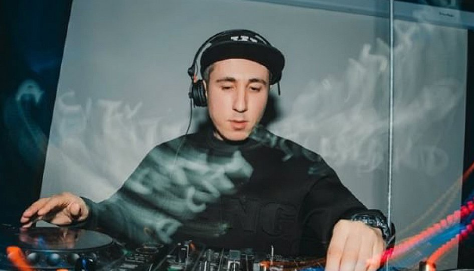 Концерты: DJ Reenat Концерты: DJ Reenat