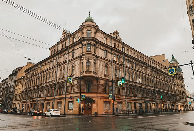 Как живут в самой удивительной коммуналке Санкт-Петербурга