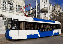 «Уралтрансмаш» начал поставку узкоколейных трамваев для Евпатории