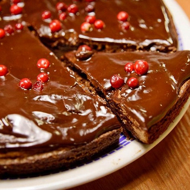 Рецепт Шоколадный пирог с брусникой