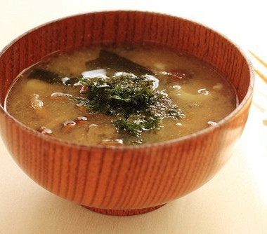 Рецепт Грибной суп с панчеттой и саке