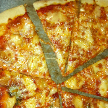 Рецепт Пицца с копченым сыром и боттаргой