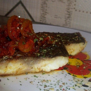 Рецепт Пряная маринованная рыба с овощами