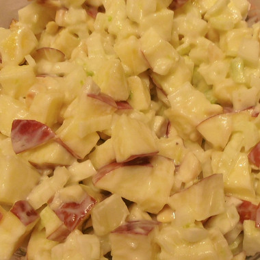 Рецепт Салат из фенхеля и яблока с йогуртовой заправкой