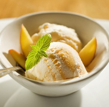 Рецепт Лимонно-имбирное йогуртовое мороженое