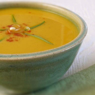 Рецепт Охлажденный крем-суп из авокадо с сальсой и кориандром