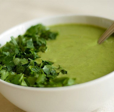 Рецепт Суп-крем из шпината и щавеля с авокадо