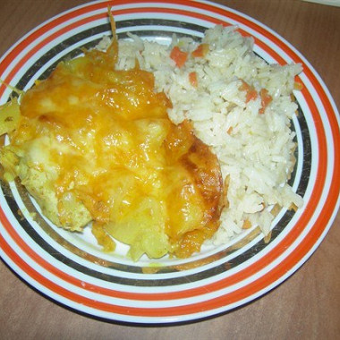 Рецепт Куриное филе с ананасами и сыром