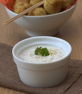 Рецепт Чесночно-йогуртовый соус с орегано