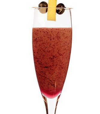 Рецепт Черничный коктейль с имбирем и шампанским